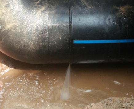 乌伊岭楼顶渗水维修公司为大家分享下乌伊岭卫生间漏水维修修补技术!